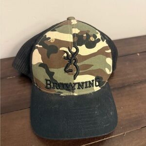 Browning Camo Buckmark Logo FlexFit Hat L/XL Hunting Cap